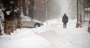 Снегопад. Зима. Метель. Снег.