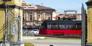 Трамвай. Общественный транспорт.