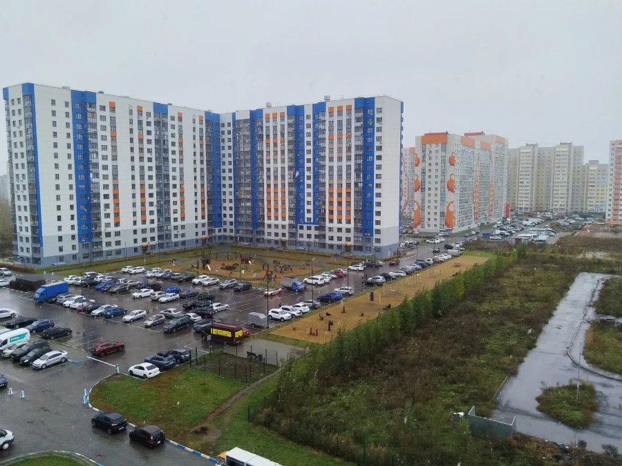 Октябрь в 2025 году