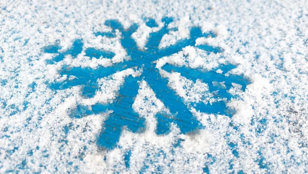 Снег в Барнауле.