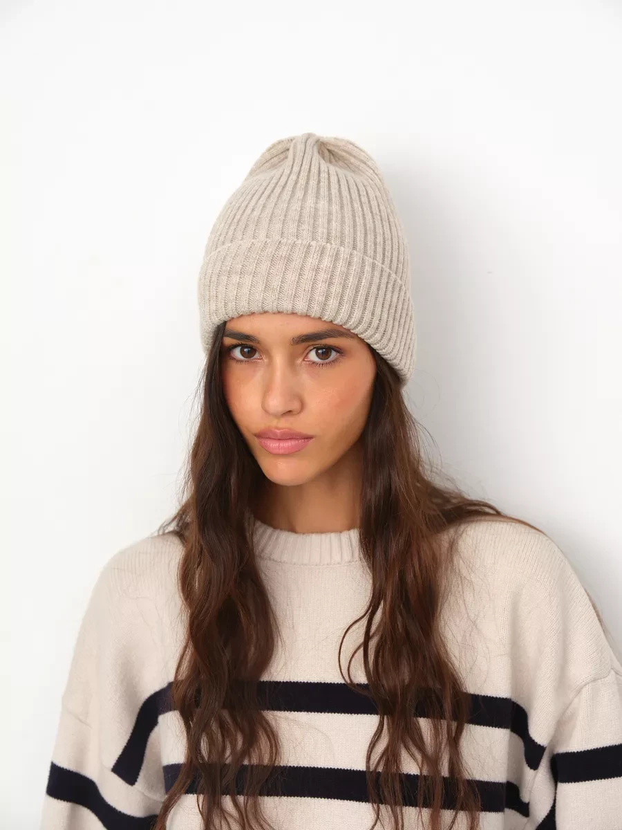 Шапка-тыковка.