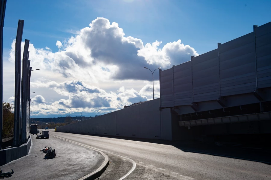 Развязка на Змеиногорском тракте в октябре 2025. 