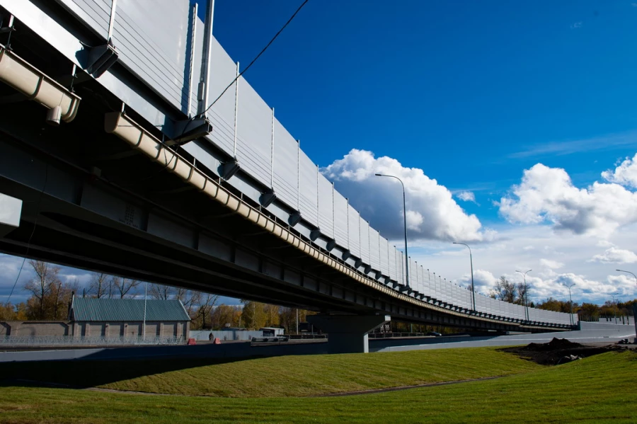 Развязка на Змеиногорском тракте в октябре 2025. 