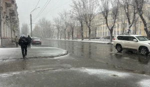 Снегопад в Барнауле 2025