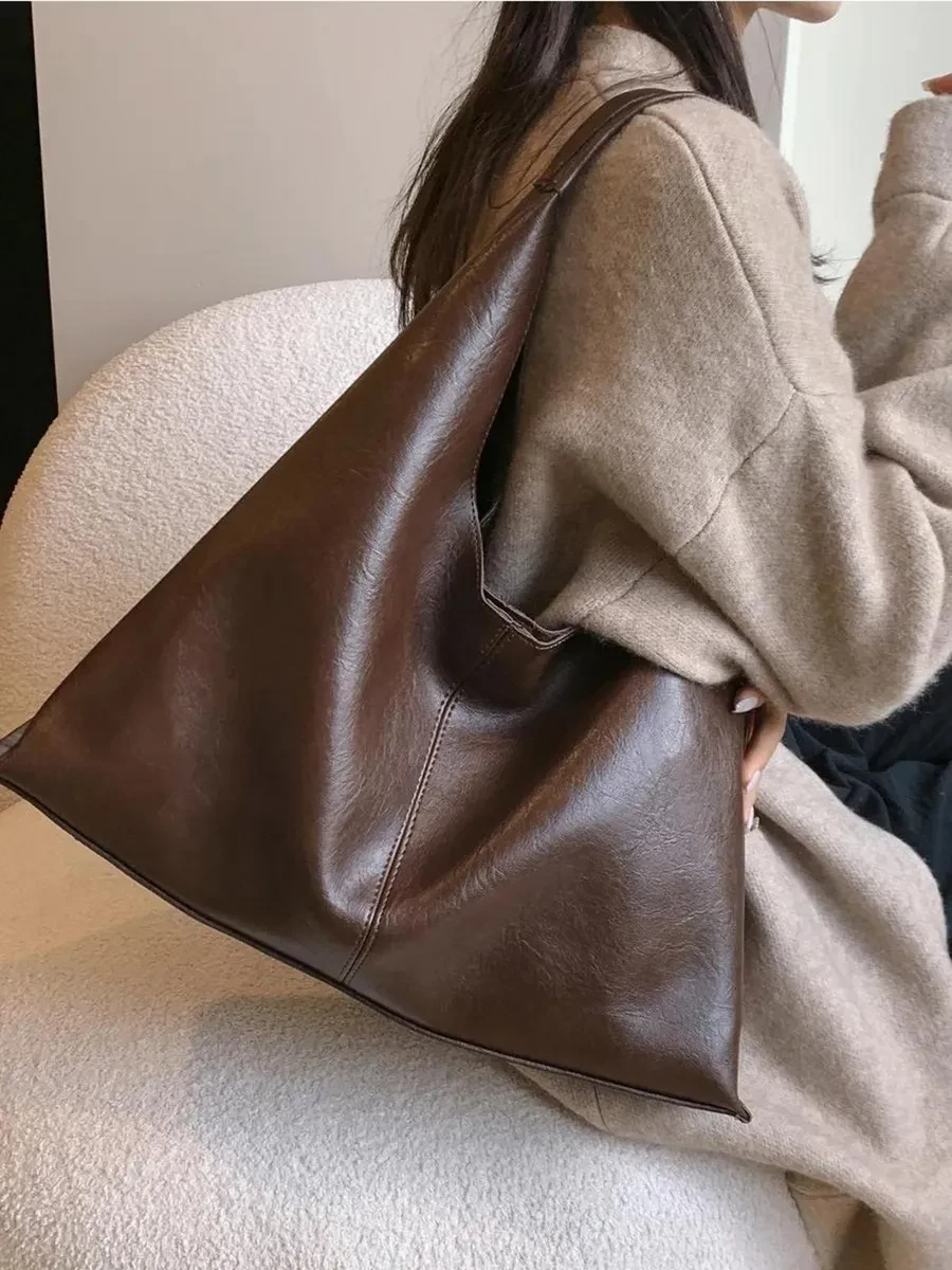 Большие трендовые сумки.