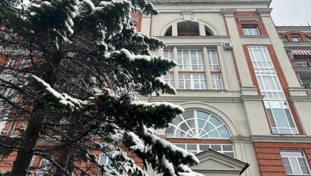 Снегопад в Барнауле. Пробки