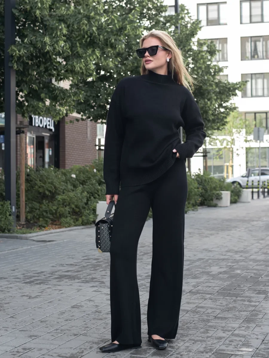 Классические костюмы.