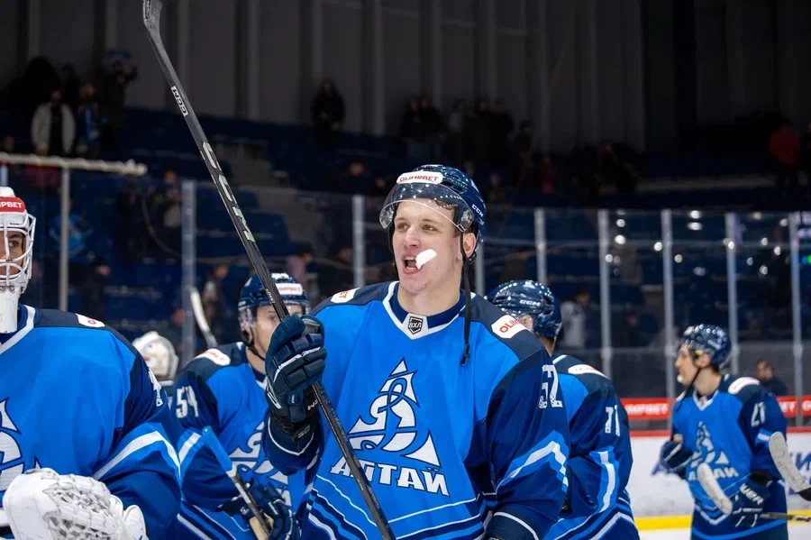 Матч с командой «Звезда» из Москвы