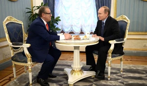 Геннадий Хазанов и Владимир Путин.
