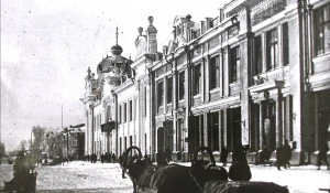 Пассаж Фирсова в Бийске.