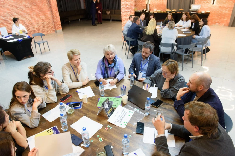 Стратегическая сессия по кадрам, организованная ИД «Алтапресс» и Межрегиональным Союзом «Клуб молодых промышленников» Алтайского края.