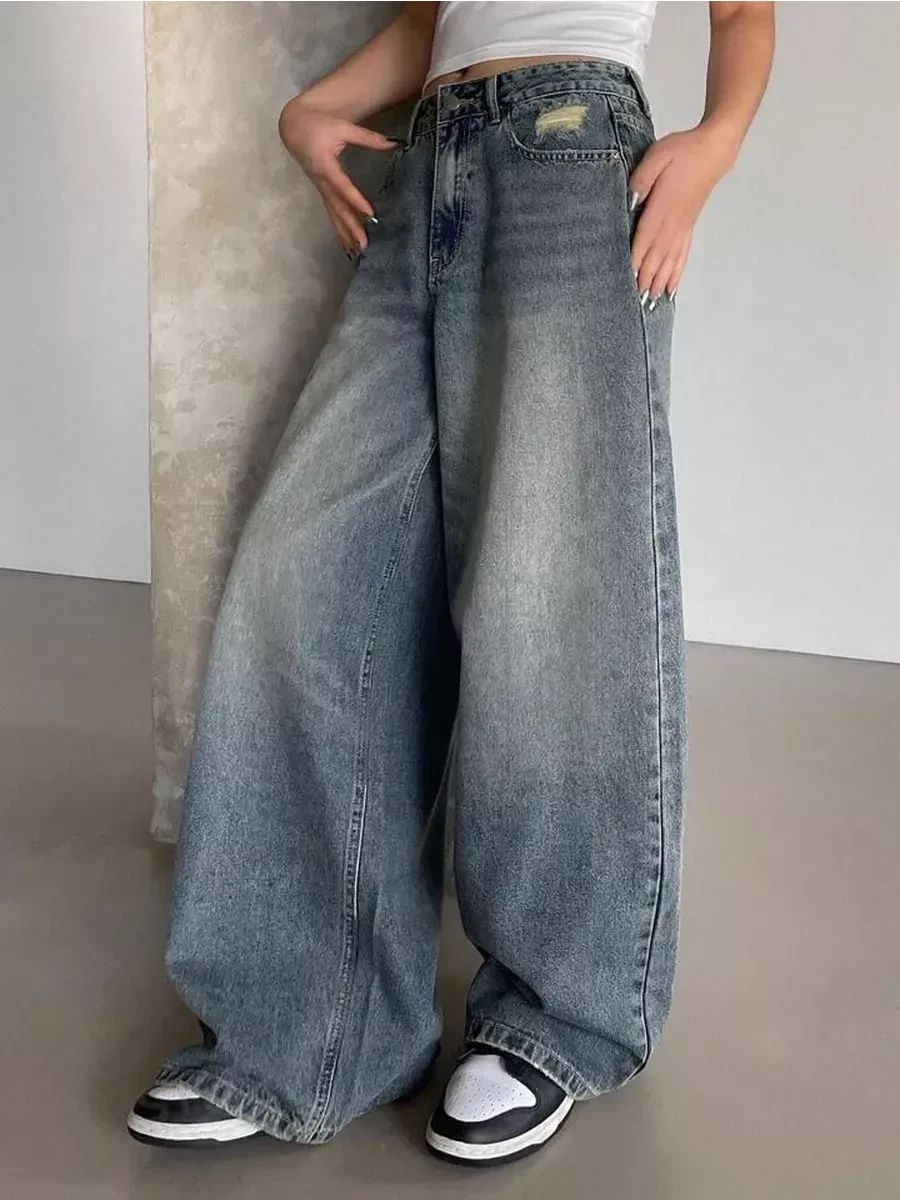 Модные джинсы 2025.