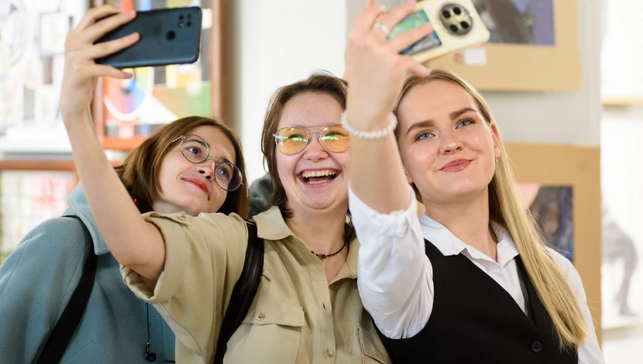 Выставка «30 лет институту архитектуры и дизайна АлтГТУ».

