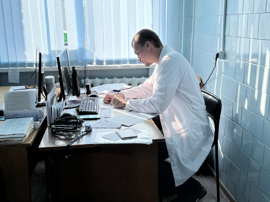 Прием у врача. Врач. Участковый терапевт.