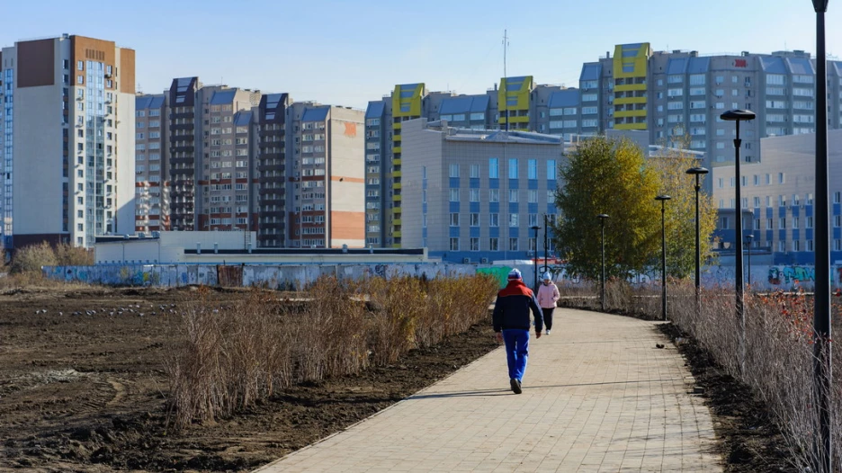 Парк за ТРЦ «Европа». 