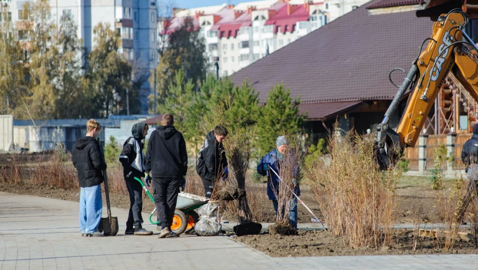 Парк за ТРЦ «Европа». 