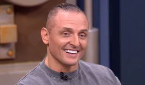 "Секрет на миллион". Аскольд Запашный.