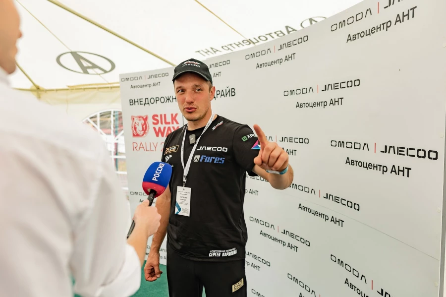 Сергей Карякин, четырехкратный победитель «Шёлкового пути», мастер спорта международного класса.