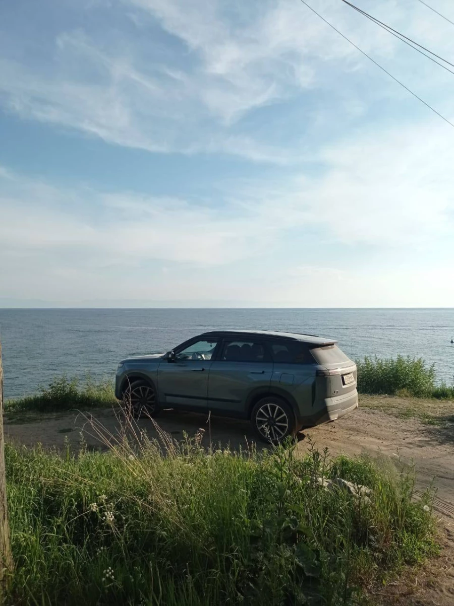 Кроссовер JAECOO J7.