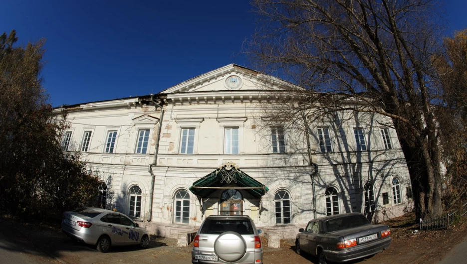 Здание Горного училища.