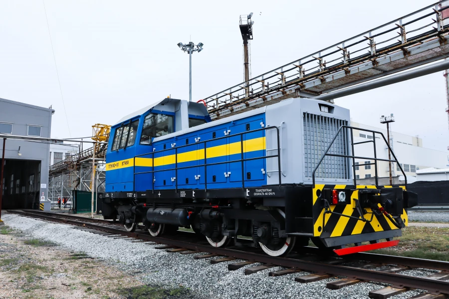  Тепловоз ТГМ 40-01.