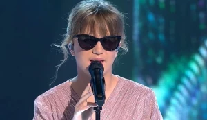 Незрячая певица из Барнаула прошла в финал шоу на НТВ.