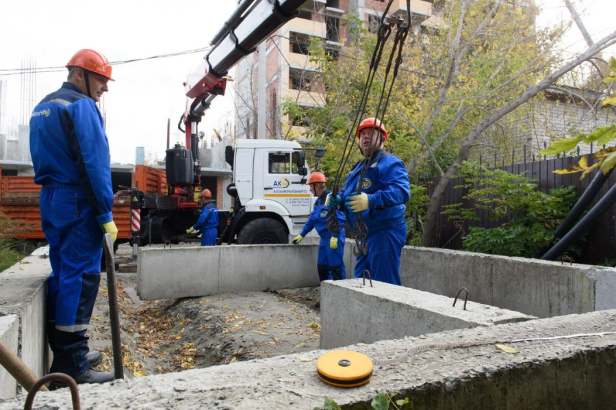 АО «СК Алтайкрай­энерго»  показало, какие работы позволяют обеспечивать электроэнергией новых потребителей.