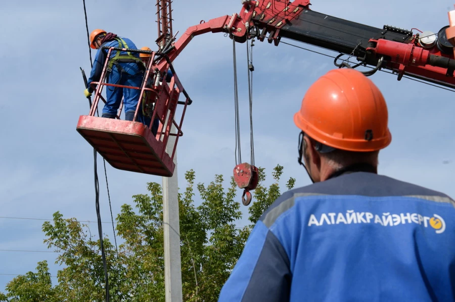АО «СК Алтайкрай­энерго»  показало, какие работы позволяют обеспечивать электроэнергией потребителей.