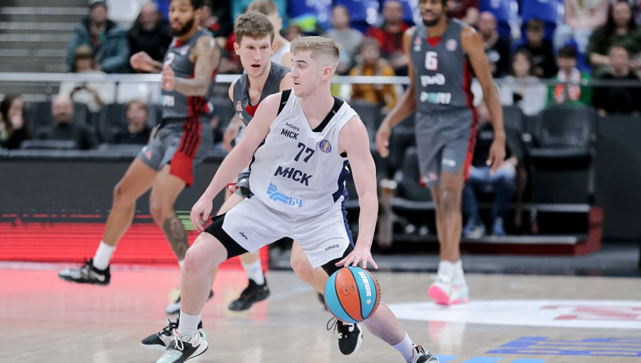 Владислав Близнюк. Баскетболист