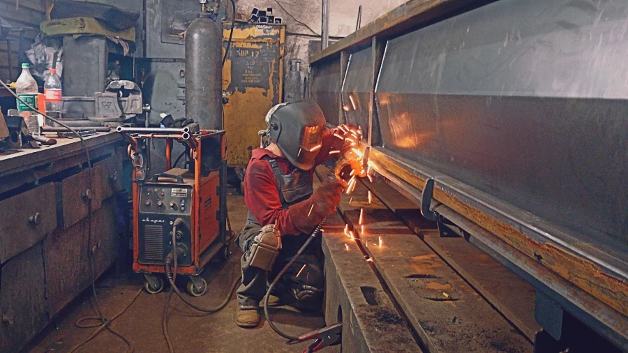 Промышленность. Производство. Металлообработка. Завод.