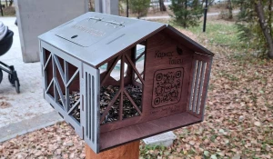 Новые домики для птиц в «Изумрудном»