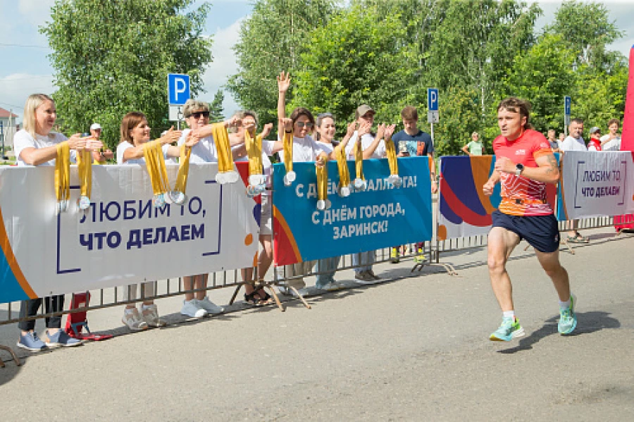 Соревнования по бегу компании «Алтай-Кокс».