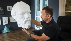 Дмитрий Санников и арт-мастерская «Носорог».