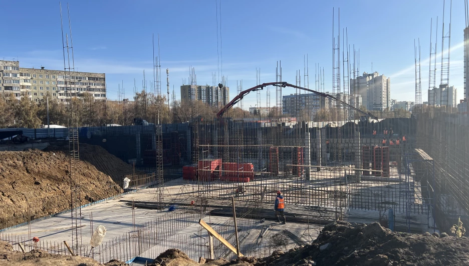 Строительство новой поликлиники №9 в Индустриальном районе. 
