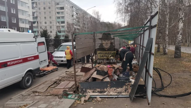 Разрушенный рынок в Барнауле