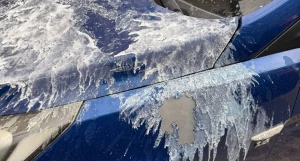 Кислотой облили машины в Барнауле.