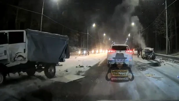 Авария произошла на трассе Ленточный бор.