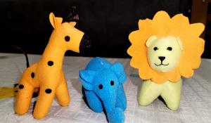 Детские игрушки. Дети.