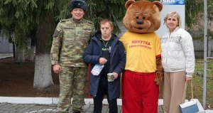 Михутка исполнил мечту особенного мальчика Ильи