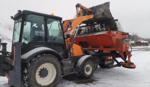 Уборка снега в Барнауле.