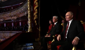 Путин и Токаев в Большом театре.