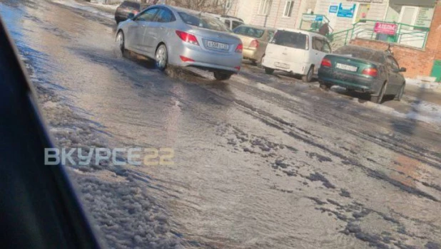 Барнаульские дороги затопило.