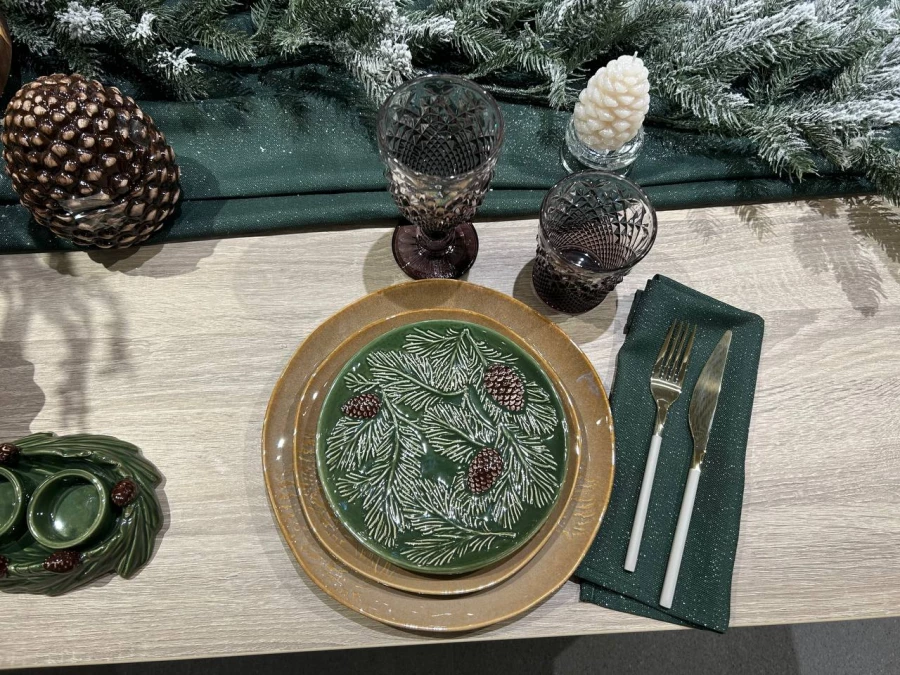 Новогодние игрушки в магазине «KÜCHENLAND HOME».