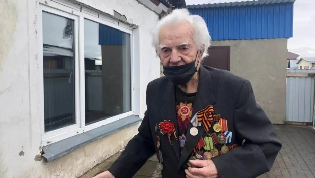 103-летний ветеран Петр Щербаков