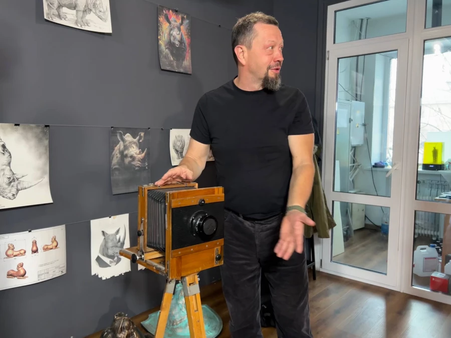 Дмитрий Санников. Обсуждение памятника Борисову в арт-резиденции «Носорог».