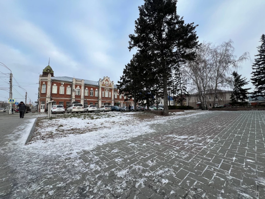 Где предлагают установить памятник Сергею Борисову. 