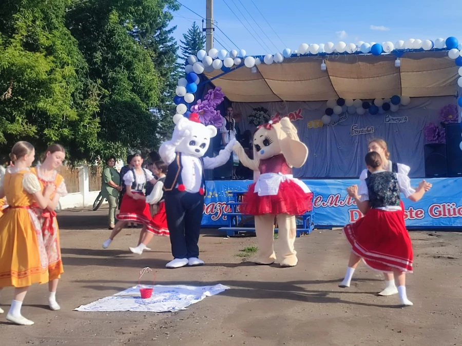 Ремонт в Доме культуры села Кусак. 