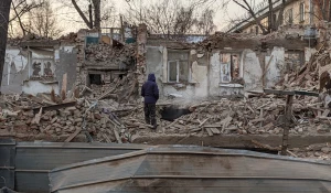 Снос здания на ул. Эмилии Алексеевой, 23 / ул.Смирнова, 83. 