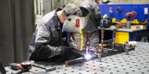 Промышленность. Производство. Металлообработка. Завод.