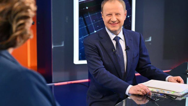 Прямая линия губернатора Виктора Томенко. 2025 год.